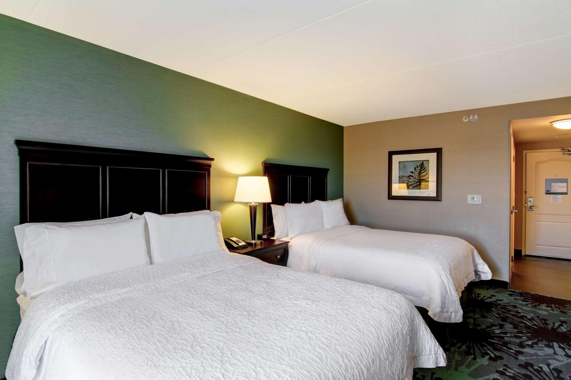 Hampton Inn By Hilton Toronto Airport Corporate Centre Екстериор снимка